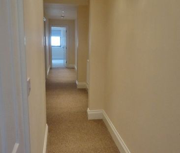 Central Chambers, Bearwood Road. - Photo 4