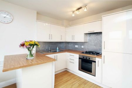 Allison Road, W3, London - Photo 5
