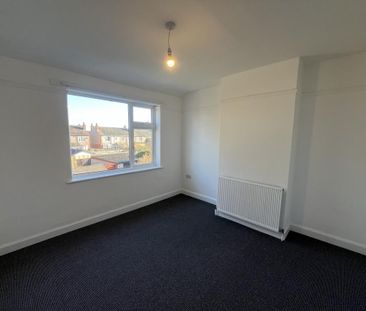 3 bedroom end of terrace house to rent - Photo 6