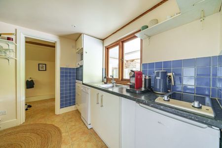 Linchmere Ridge, Haslemere, Surrey, GU27 - Photo 5