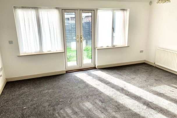 White Horse Gardens, MARCH - Photo 1