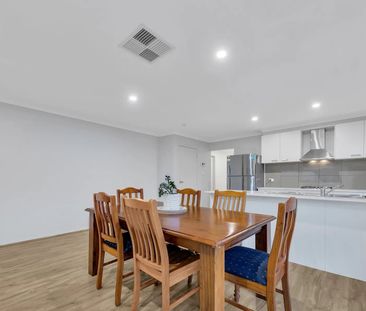 Modern Stunning Family Home! - Photo 6