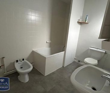 Location Appartement 2 pièces 50m² POITIERS 86000 - Photo 4
