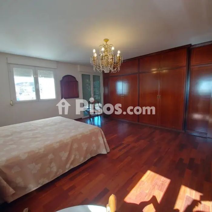 Dúplex en alquiler en Calle Corbeta - Foto 1