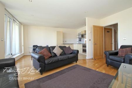 2 Bed Flat, Wards Wharf Approach, E16 - Photo 2