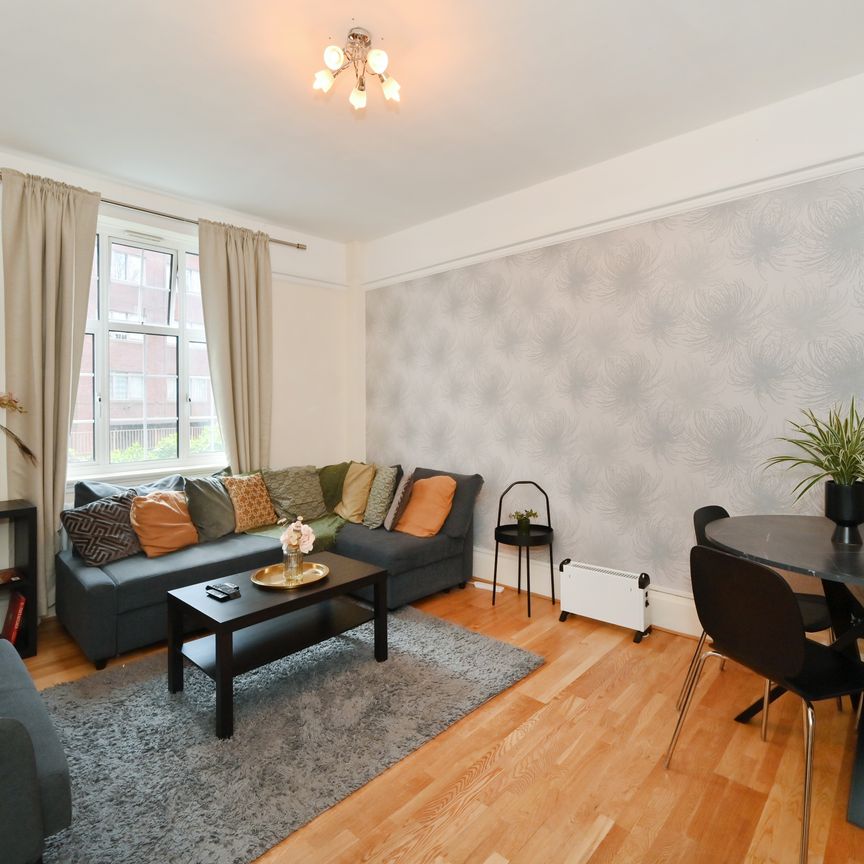 Kensington High Street, London, W14 - Photo 1