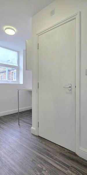 Studio to rent - Photo 1