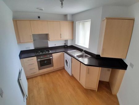 2 bedroom flat to rent - Photo 3