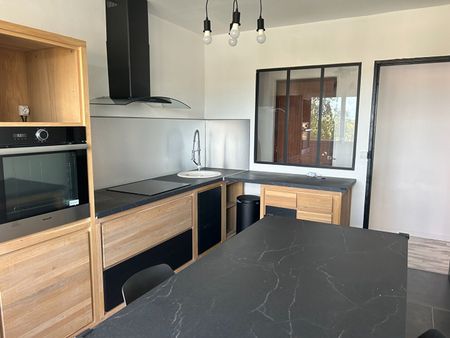 Location appartement 2 pièces, 65.00m², Rochefort - Photo 3