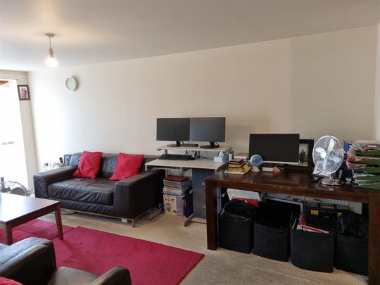 2A Campbell Road, Croydon - Photo 1