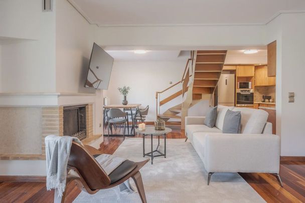 Μεζονέτα για ενοικίαση Γλυφάδα - Photo 1