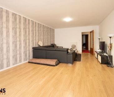 2-slaapkamerappartement op de 1ste verdieping zonder lift. - Photo 2