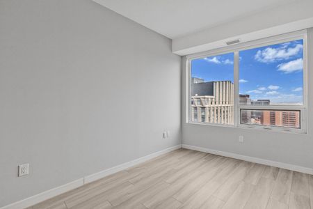 For Lease - 20 George Street Unit# 2905, Hamilton, Ontario - Photo 3