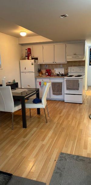 Grand 3 1/2 à louer Metro Montmorency - Photo 1