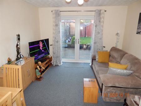 Terrys Close, Redditch - Photo 5