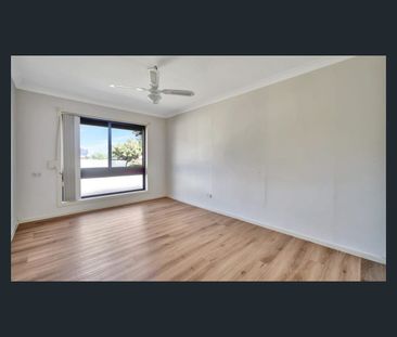 29 Lyndale Steet, Shailer Park, Qld 4128 - Photo 4