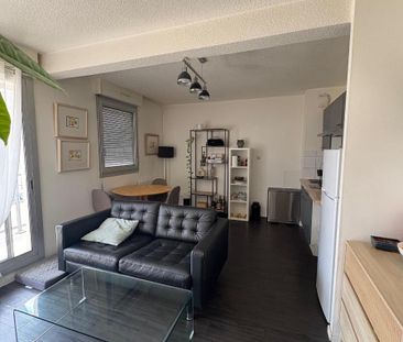Location Appartement 2 pièces 41m² BORDEAUX 33000 - Photo 1