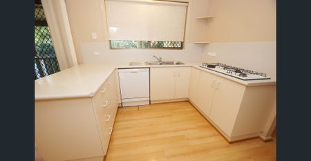 THREE BEDROOM FAMILY HOME - Photo 3