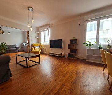 Location Appartement 3 pièces 79m² - Photo 2