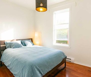 Grand 3 ½ lumineux au dernier étage – St-Henri – Balcon + Laveuse/S... - Photo 2