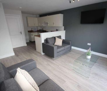 Shobnall Street (room), Staffordshire, Burton Upon Trent, DE14 - Photo 3