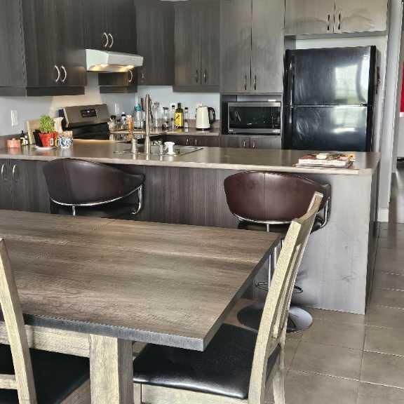 District 55 , Condo 5 1/2 rue Beauchamps - 1er étage - entrée indépendante - Photo 1