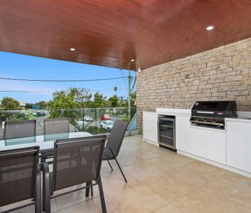 Fully Furnished 3-bedroom Unit - Photo 2