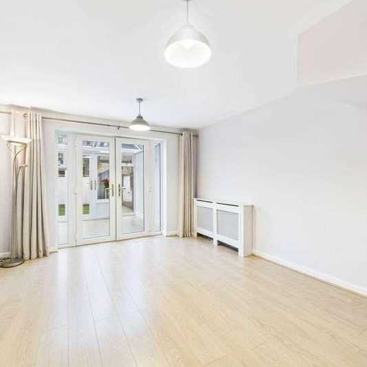 Myers Way, Frimley, Camberley, Surrey, GU16 - Photo 1