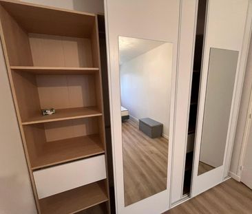 A LOUER ANGERS CATHO - Appartement MEUBLE de type ... - Photo 1