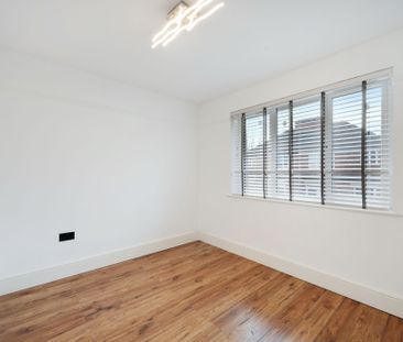 3 bed semi-detached house to rent in Parkville Road, Manchester, M25 - Photo 6