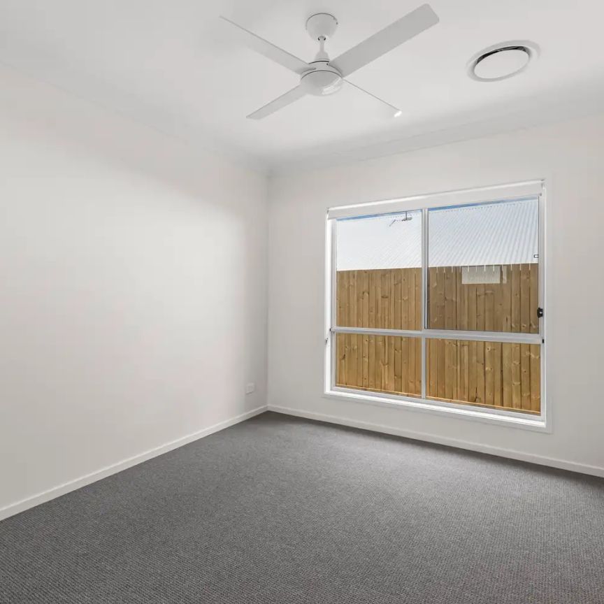 “BRAND NEW PREMIUM AND SPACIOUS 4 BEDROOM HOME WITH DUCTED COOLING IN THE HEART OF GREENBANK NOW AVAILABLE!!” - Photo 1