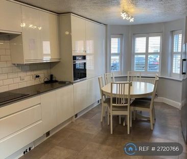 5 bedroom terraced house to rent - Photo 2