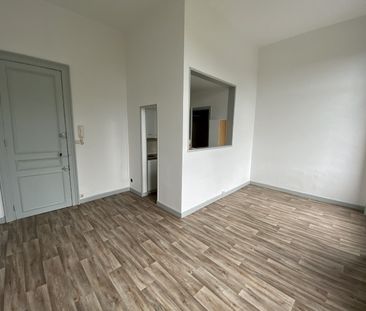 Location Appartement 1 pièce 23m² ROUBAIX 59100 - Photo 1