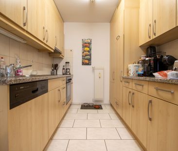 Centrally located 3.5-room apartment with balcony in Lyss - Photo 6