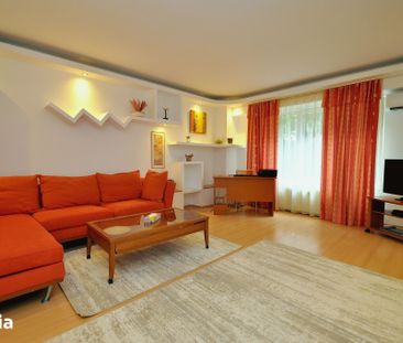 Panduri apartament 2 camere decomandat, etaj 1, renovat recent - Photo 4
