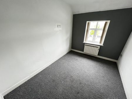 Stafford Road, Bushbury, Wolverhampton - Photo 3