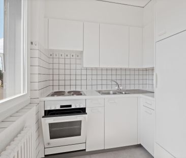 Befristete 3-ZWG im 3.OG, in 8048 Zürich bis 31.03.2027 zu vermieten - Photo 2