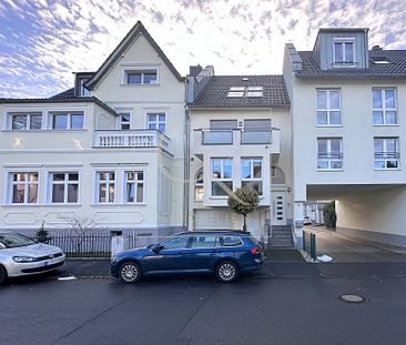 Modernes Einfamilienhaus im Mehlemer Villenviertel - Foto 1