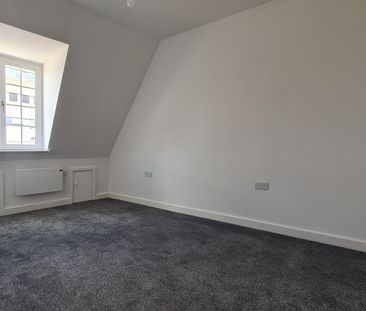 High Street, Maidenhead - Photo 1