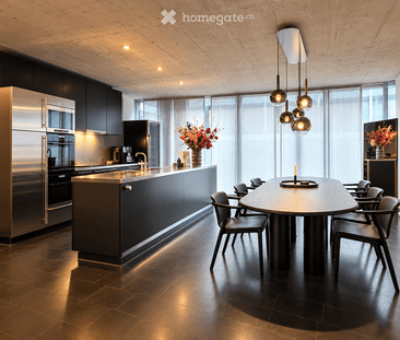 Exclusive 180 m² Designer Loft | Lake Views | Fully Furnished - Photo 4