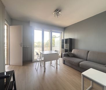 Location Appartement 1 pièce 24m² ST MAUR DES FOSSES 94100 - Photo 2