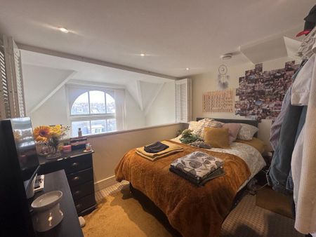 3 bedroom house share to rent - Photo 3