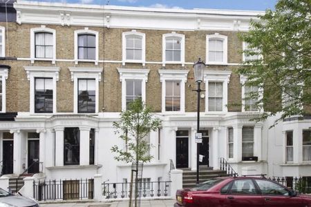 Chesterton Road, North Kensington, W10, London - Photo 5