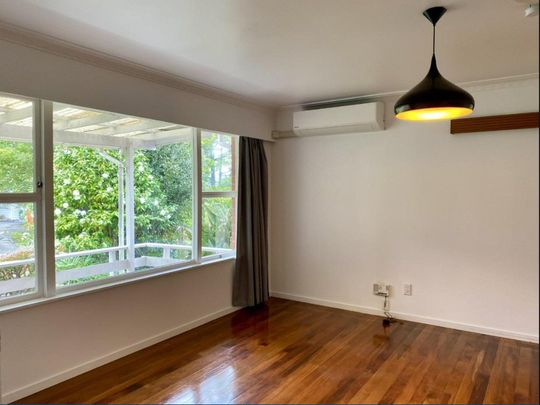 Central home - Photo 1