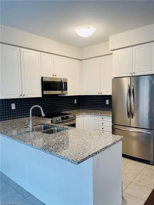 For Lease - 74 Oaktree Drive, Haldimand, Ontario - Photo 1