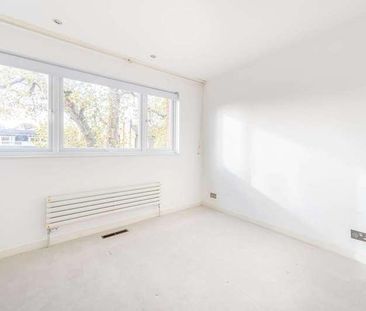 Woodsford Square, Holland, W14 - Photo 1