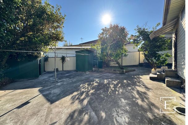 13 Butler Place, Lalor Park NSW 2147 - House For Rent | Domain - Photo 1