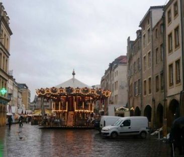 METZ CENTRE : coquet F1 avec cuisine équipée a louer place saint louis - Photo 4
