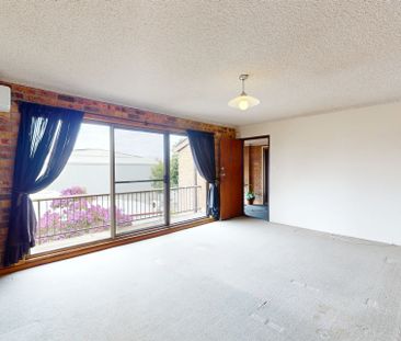 2/77 Cleary Street, Hamilton NSW 2303 - Photo 5