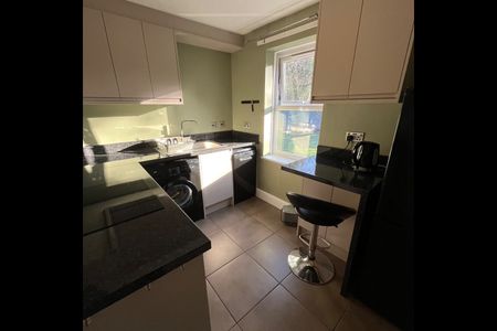 1 Bed Flat, Mcdowall Road, SE5 - Photo 5